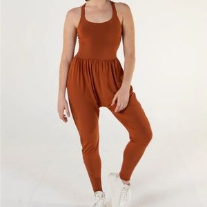 Imbodhi jumper, Clay. Size medium.